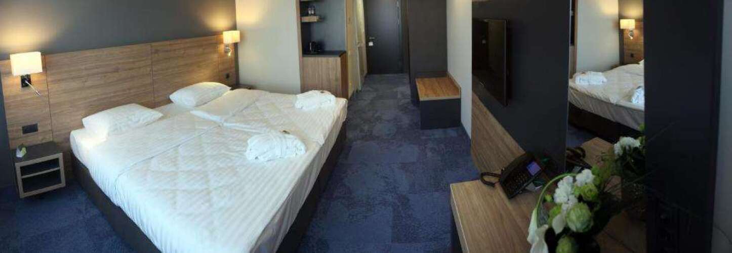 Favor Park Hotel Over view