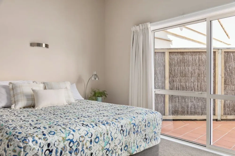 1 Bedroom Suite with balcony