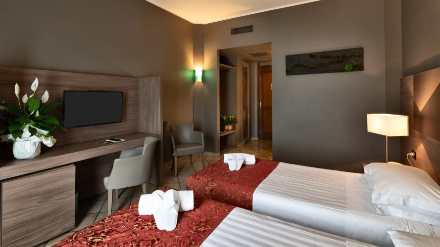 Hotel Sunflower
