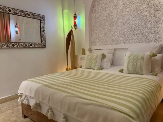 Beautiful Arab House With Swimming Pool