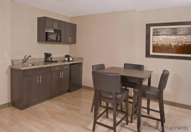 Holiday Inn Express & Suites Chatham South by IHG
