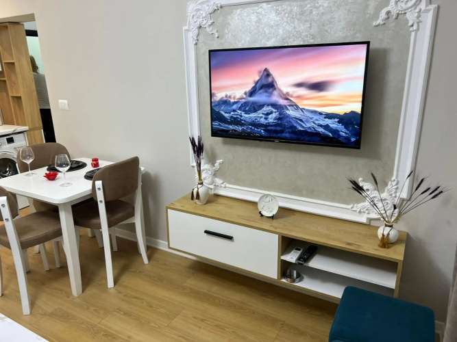 Leti Apartment Rruga E Durresit