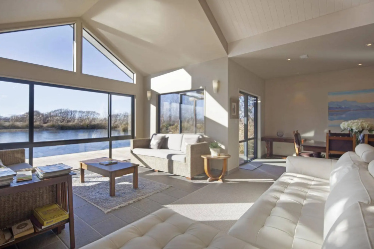 Matuka Luxury Lodge