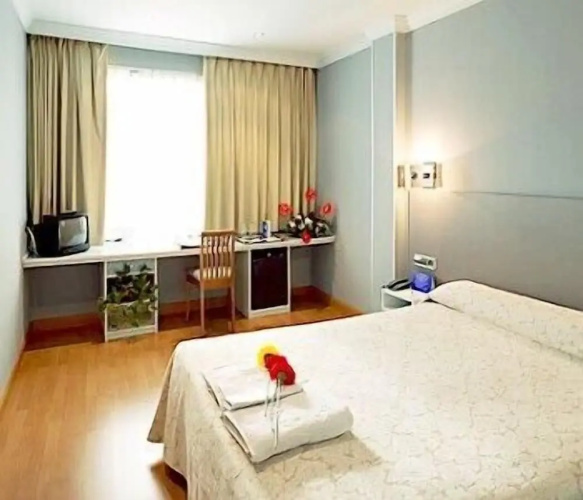 Hotel Faranda Express Las Lomas