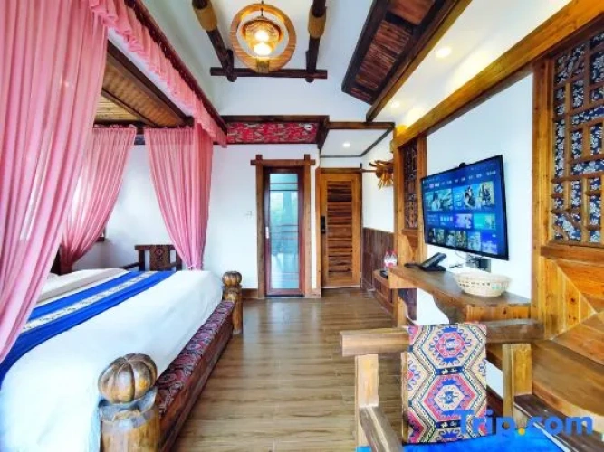 Double Cottage