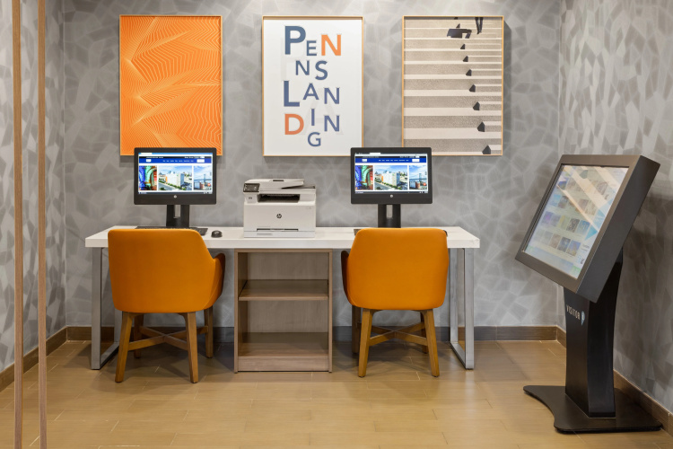 Holiday Inn Express Philadelphia-Penns Landing photo 16
