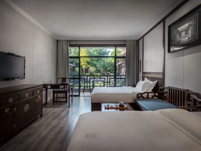 Deluxe Twin room with garden view