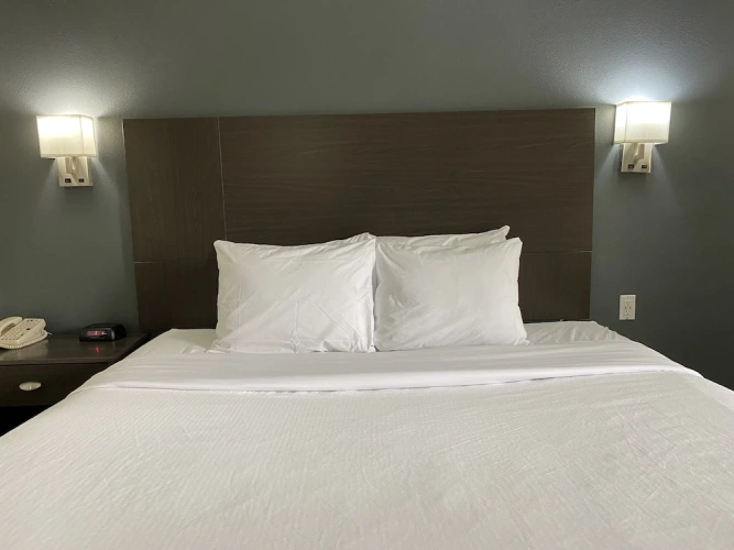 2 Bedrooms Suite