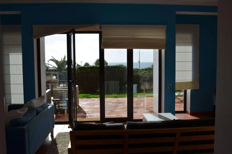 Blue Buddha Hostel