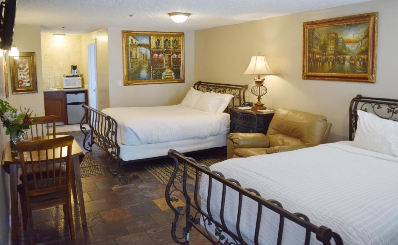 Standard Quadruple room