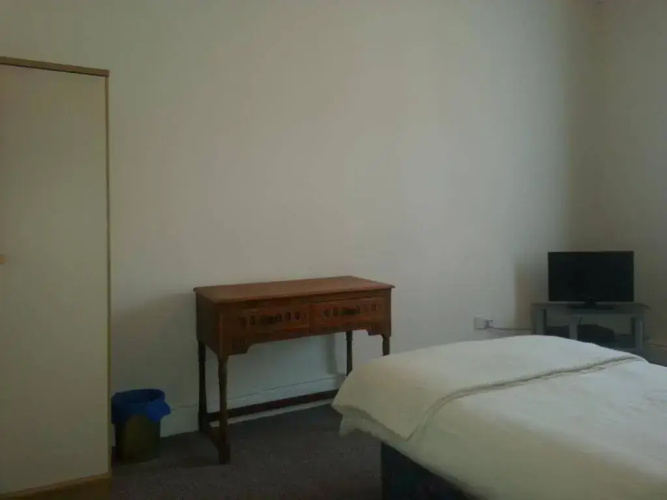 Arman Lodge House
