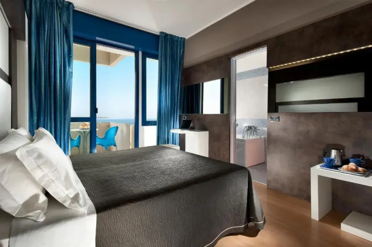 Hotel Baltic