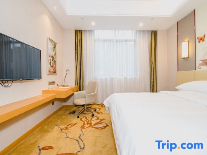 Standard Double room with garden view