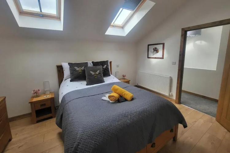 3 Bedroom Cottage - Hot Tub,