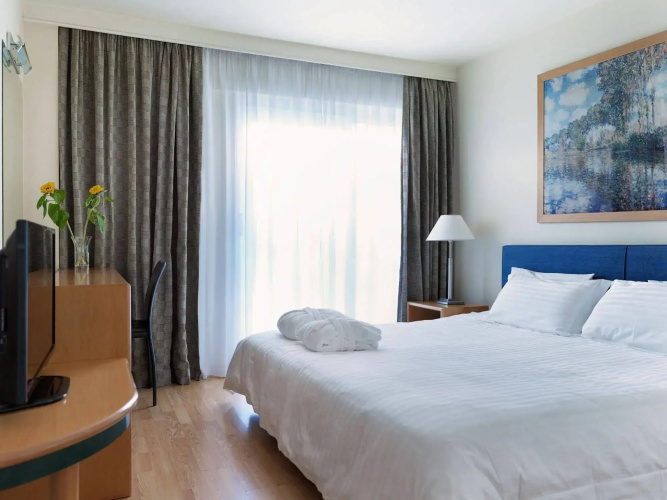 Blazer Suites Hotel