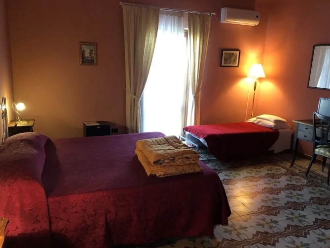 Standard Triple room with balcony