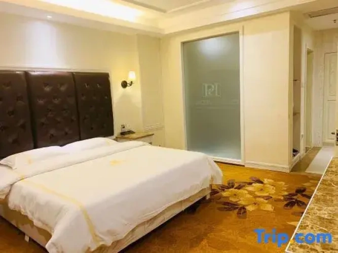Triple Suite