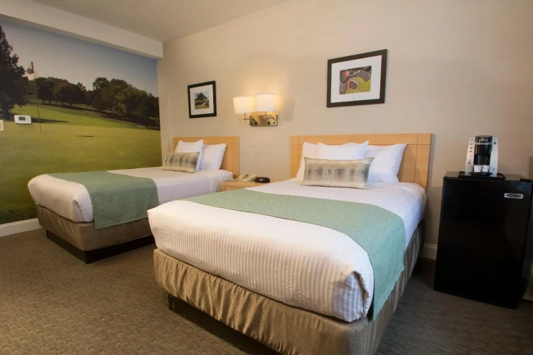 Deluxe Quadruple room