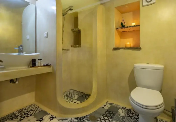 2 Bedrooms Cottage