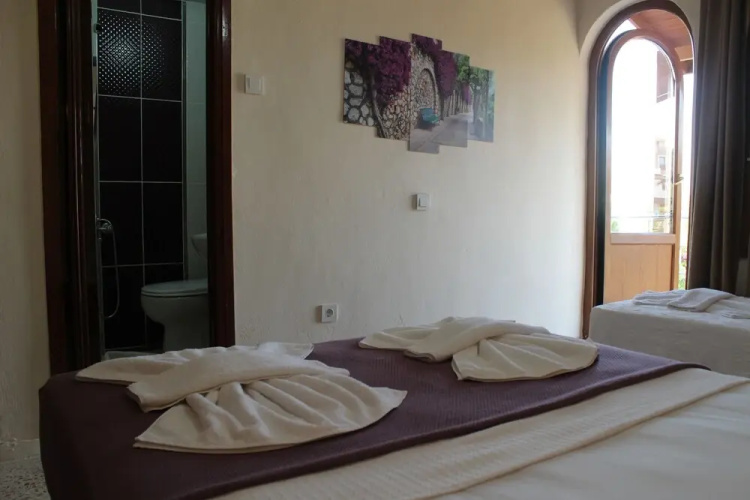 Sancak Otel