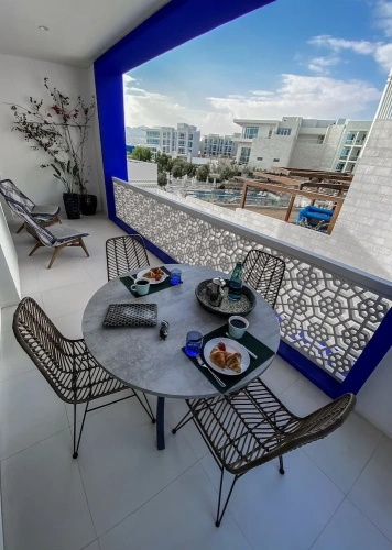 1 Bedroom Apartment with balcony
