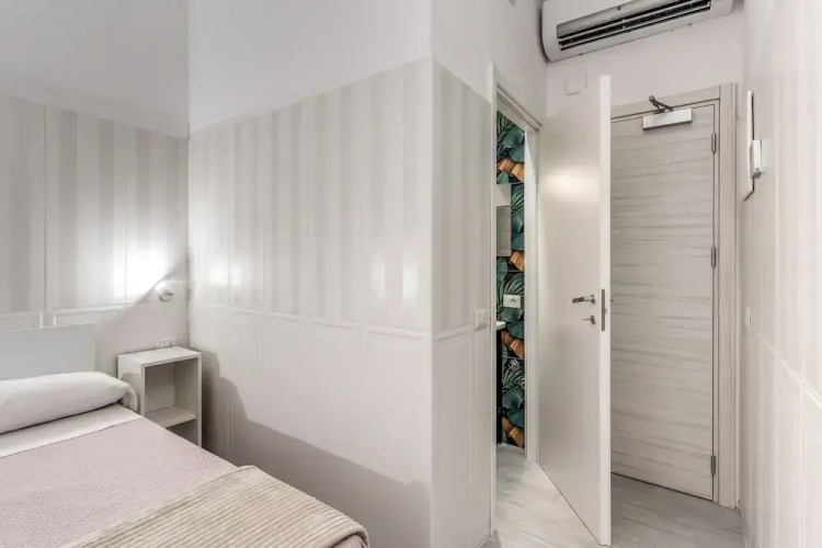 Altadomus Roma Guesthouse