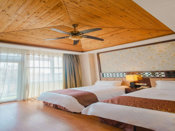 Kunlun Gloria Seaview Resort