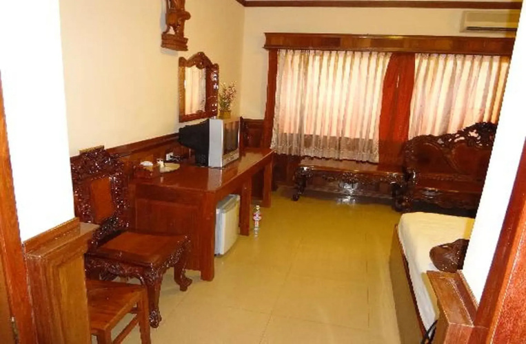 Banan Hotel