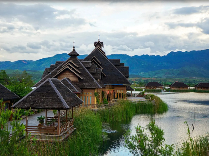 Royal Nadi Resort
