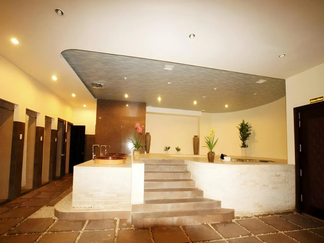 Kaya Hotel