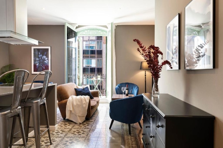 2 Bedrooms Suite