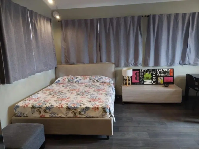 Deluxe Studio