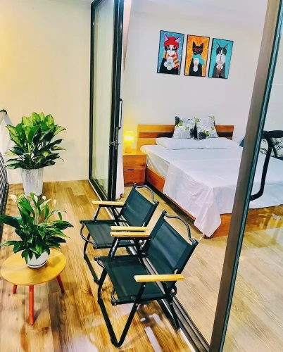 Deluxe Studio