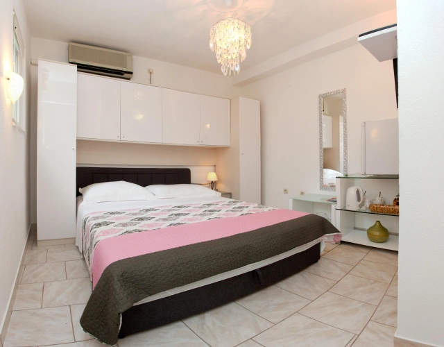 Apartment Alma