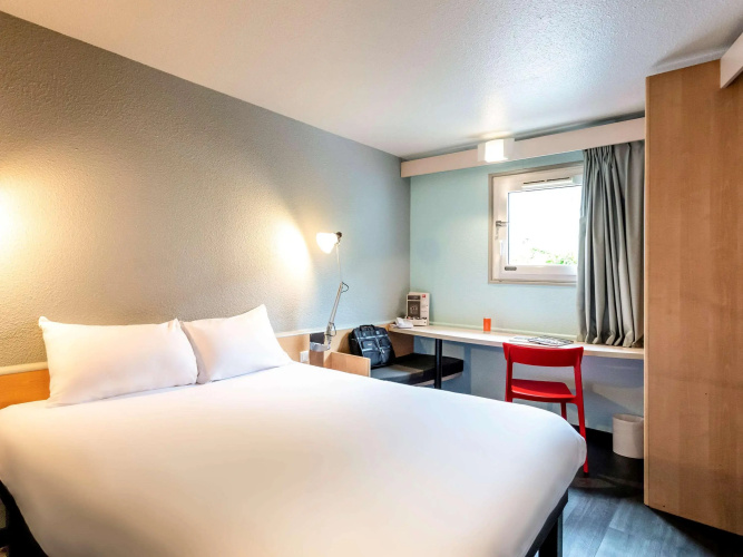 ibis Bourges