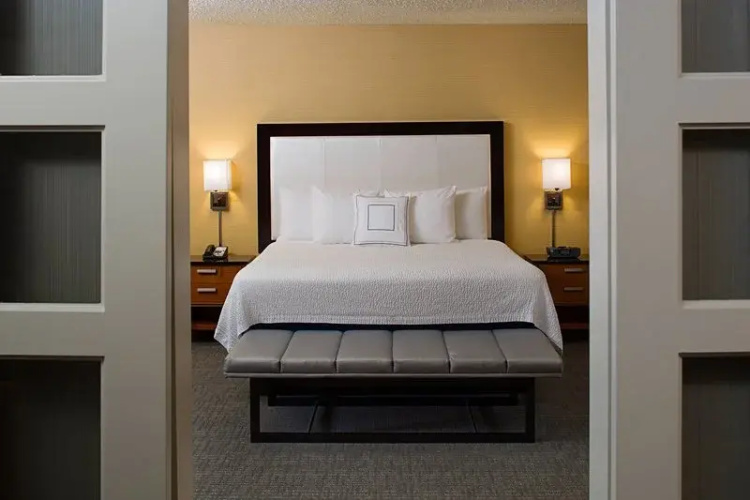Courtyard Montvale