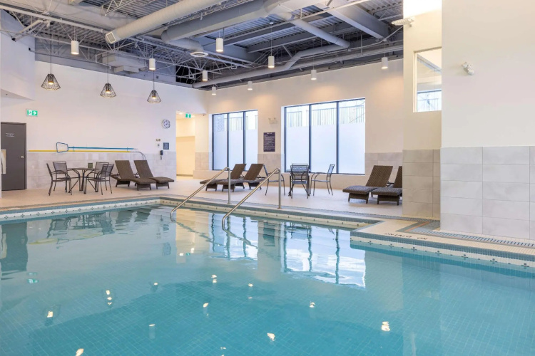 DoubleTree by Hilton Calgary North photo 16