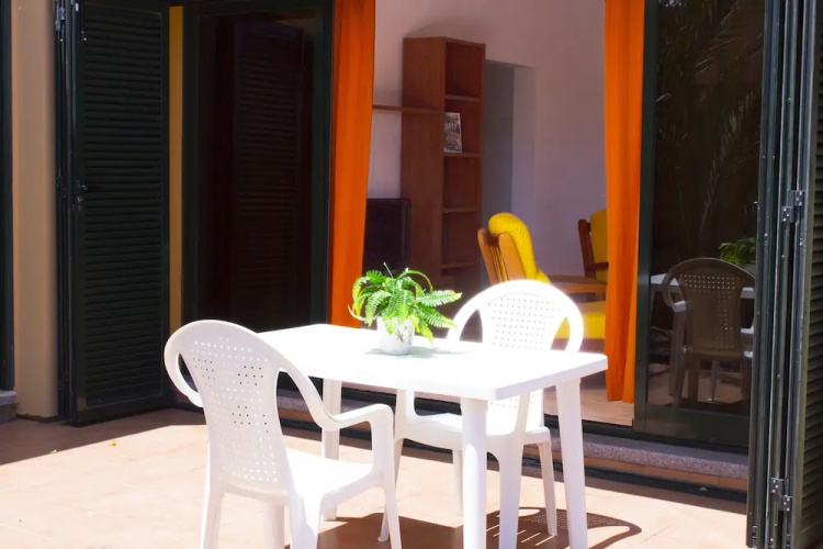 Hostel Volcanic Beach