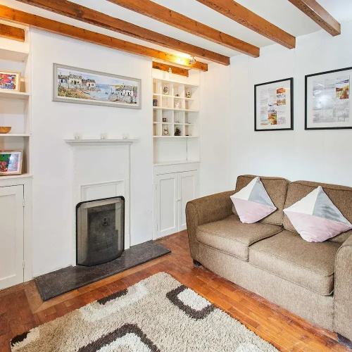 Host Stay Trefor Cottage