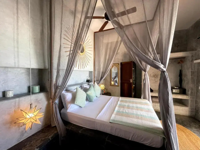 Joya' Beach Suites & Villa