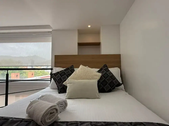 Lovely 1BR Apartment in Chic