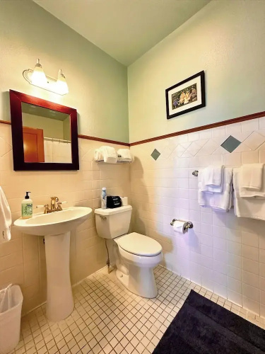 Hilo Town Inn