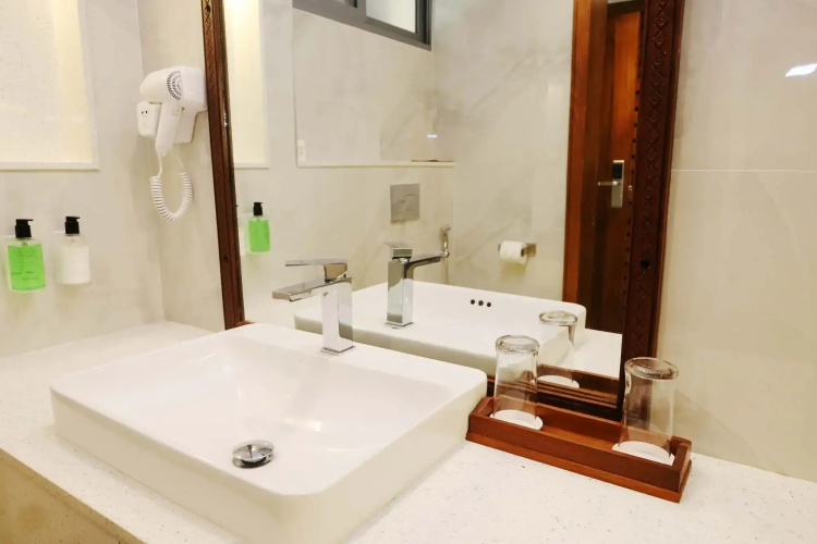 Baobab Beach Resort and Spa