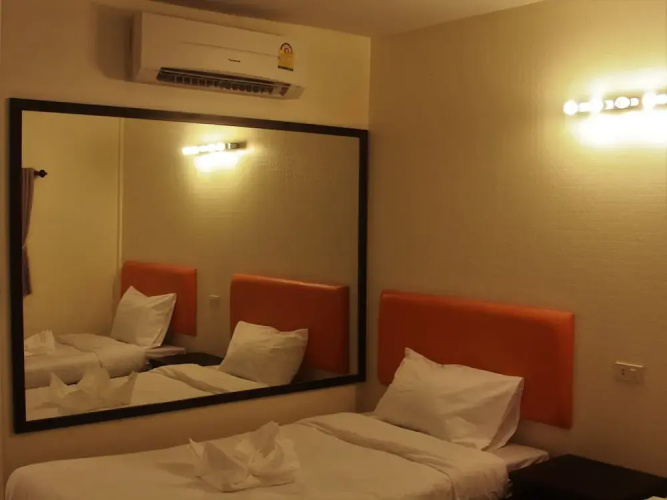 Ngeeb Bed & Breakfast