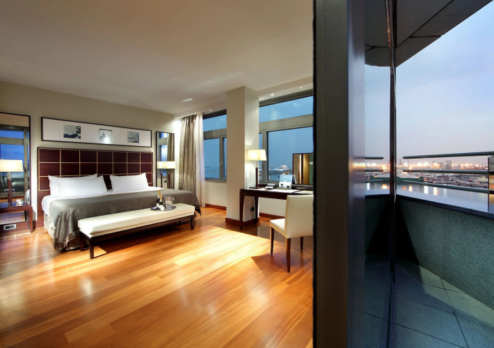 Eurostars Grand Marina Hotel photo 7