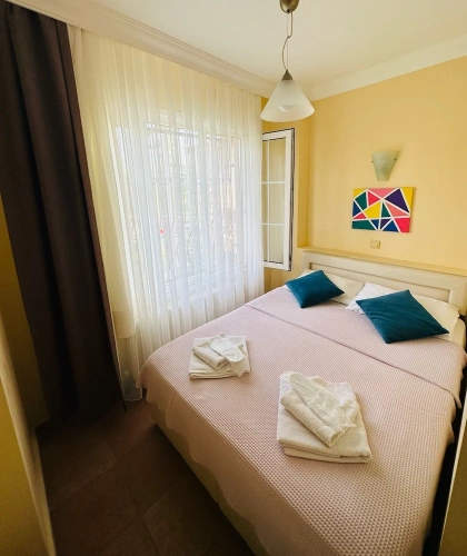 Economy room