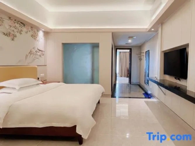 2 Bedrooms Suite