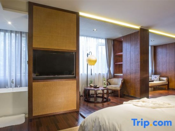 Family Suite with river view