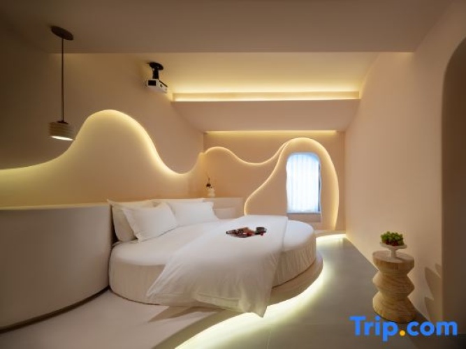 3 Bedrooms Suite