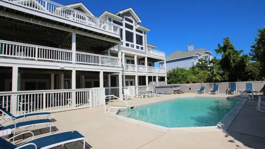 Right On The Beach 265 - 8 Br Home